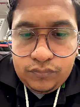 Snapshot of dannybs05 chatting on 09-16-25, 12:33 dannybs05 online show from 09-16-25, 12:33