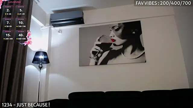 SassyCookies online show from 10-28-25, 01:53