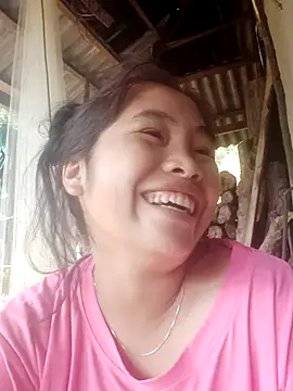 Luyen004 online show from 10-02-25, 01:12