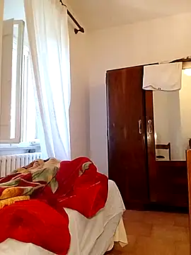 Snapshot of Kwasi-a chatting on 09-18-25, 02:08 Kwasi-a online show from 09-18-25, 02:08