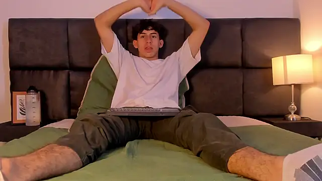 Aaron Spencer13 online show from 09-16-25, 06:53