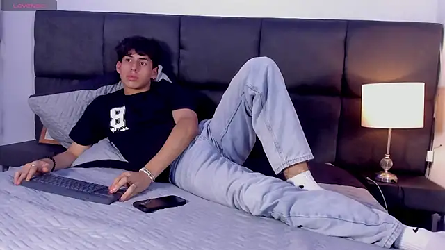 Aaron Spencer13 online show from 09-23-25, 06:22