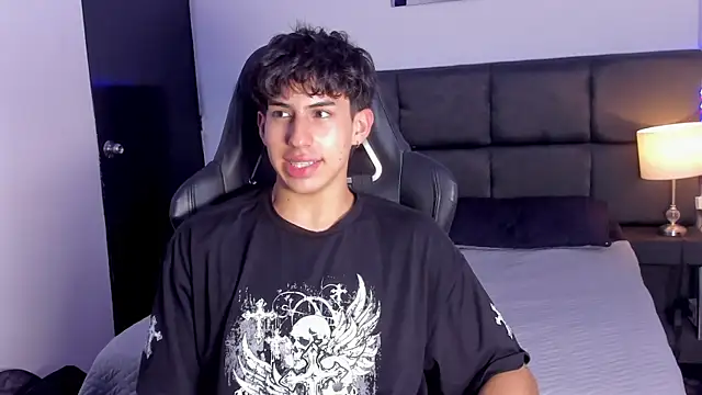 Aaron Spencer13 online show from 09-24-25, 06:22