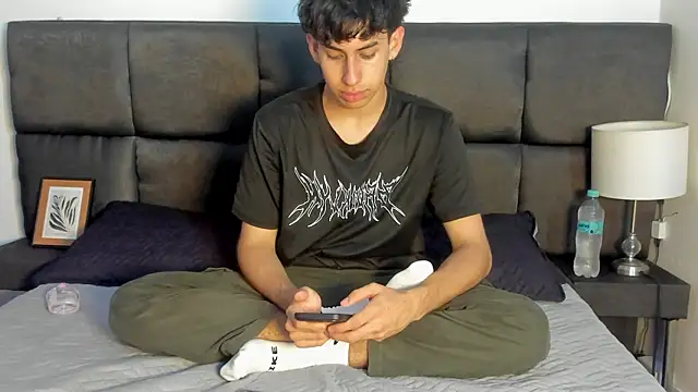 Aaron Spencer13 online show from 09-25-25, 06:44