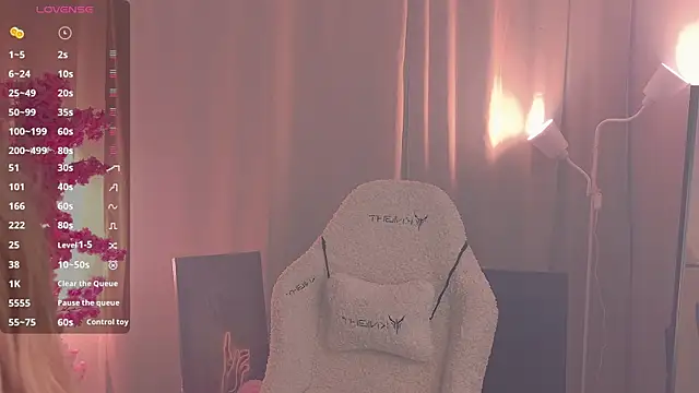 Flirty lee online show from 12-14-25, 02:33