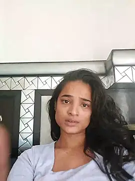 Snapshot of veronica_97 chatting on 11-06-25, 07:20 veronica 97 online show from 11-06-25, 07:20