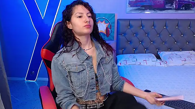 Sabriinaa Foxx online show from 10-16-25, 12:17