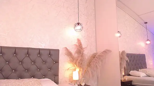 Sabriinaa Foxx online show from 04-10-26, 01:16