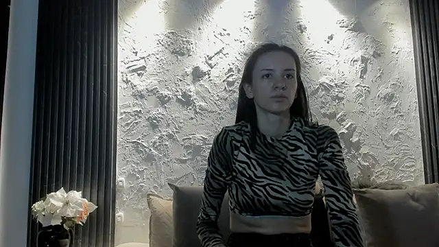 joselin rouse online show from 04-11-26, 01:04