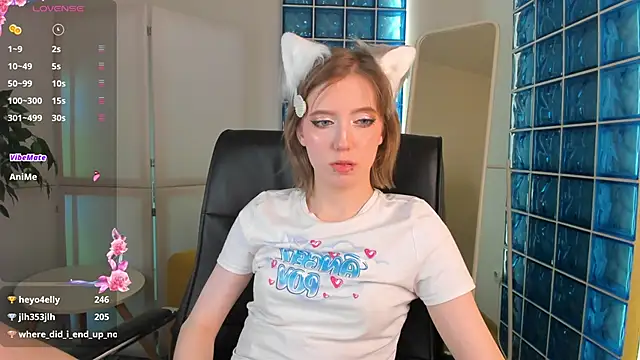 MorgyAsuna  online show from 11-15-25, 06:37