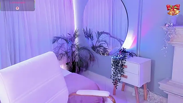 Snapshot of Keiiry_ chatting on 11-10-25, 07:35 Keiiry online show from 11-10-25, 07:35