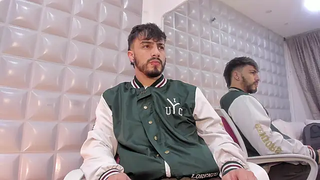 Jack Daniel   online show from 11-17-25, 03:07