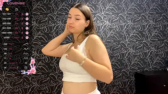 Snapshot of GemmaGunter chatting on 10-03-25, 08:06 GemmaGunter online show from 10-03-25, 08:06