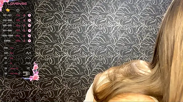 Snapshot of GemmaGunter chatting on 10-26-25, 08:04 GemmaGunter online show from 10-26-25, 08:04