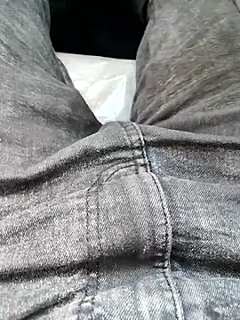 lickingspecilist online show from 11-05-25, 10:48