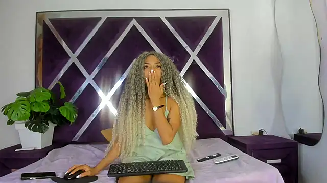 angelkyraasm online show from 04-04-26, 01:08