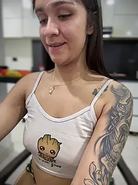 Isabella-Teen online show from 11-27-25, 02:13