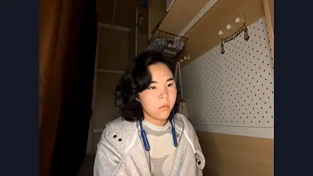 JennyCarpenter online show from 04-25-26, 10:29