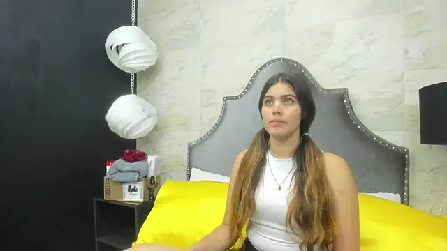 isabel 09 online show from 07-20-26, 06:43
