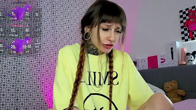 LilithPoison online show from 02-01-26, 06:06