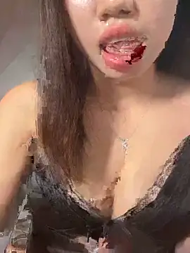 Rose-babyx online show from 10-31-25, 08:59