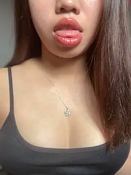 Rose-babyx online show from 04-24-26, 02:03