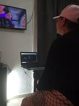 agnesvela online show from 04-10-26, 07:46