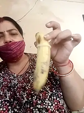 Snapshot of Love-890 chatting on 09-16-25, 05:19 Love-890 online show from 09-16-25, 05:19