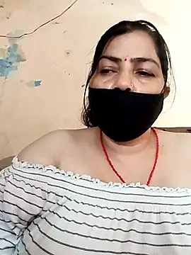 Snapshot of Love-890 chatting on 09-18-25, 03:19 Love-890 online show from 09-18-25, 03:19