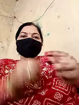 Snapshot of Love-890 chatting on 10-11-25, 04:01 Love-890 online show from 10-11-25, 04:01