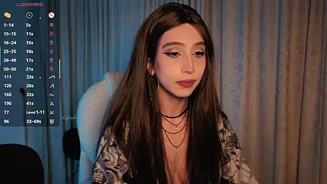 Snapshot of stephymoon_ chatting on 09-11-25, 06:02 stephymoon online show from 09-11-25, 06:02