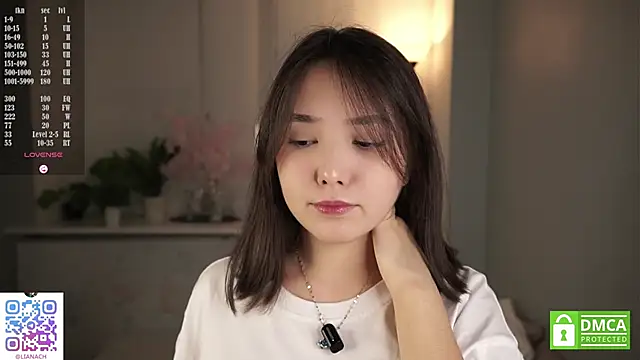 RenaeConnerley online show from 11-07-25, 04:23