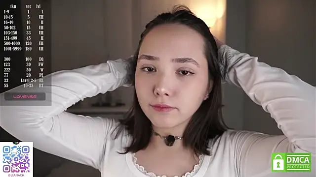 RenaeConnerley online show from 11-15-25, 04:43