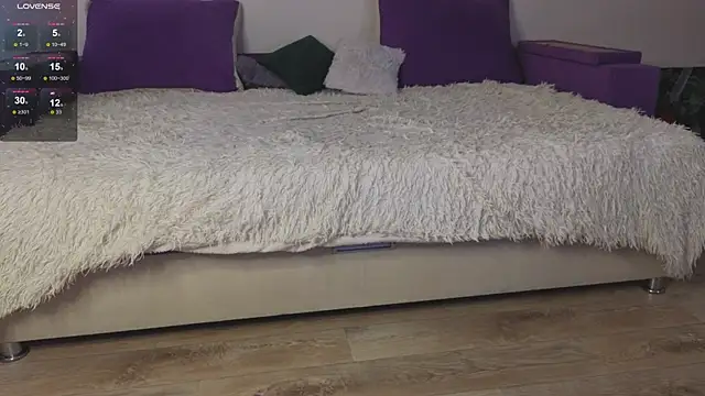 Gentle Ariel online show from 04-24-26, 02:14