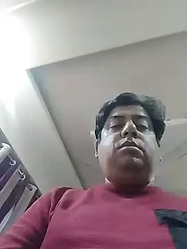 Snapshot of Love40777 chatting on 01-18-26, 06:12 Love40777 online show from 01-18-26, 06:12