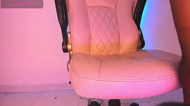 Mia royal online show from 12-01-25, 10:15