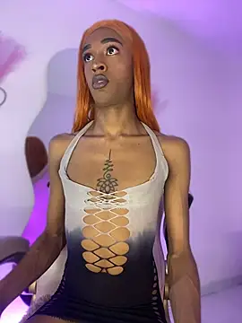 Mia royal online show from 05-17-26, 12:12