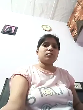 aliya-jaan71 online show from 04-10-26, 08:30