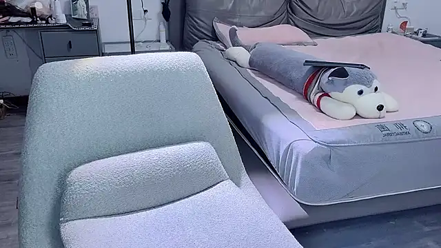 Snapshot of naiyaomeimei chatting on 09-23-25, 04:15 naiyaomeimei online show from 09-23-25, 04:15