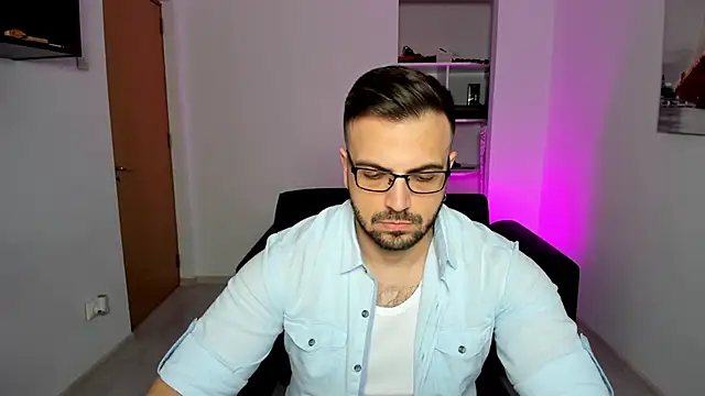 Jace Thorne online show from 10-12-25, 02:38