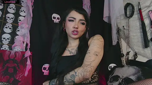 Snapshot of agathaaiko6 chatting on 11-12-25, 12:33 agathaaiko6 online show from 11-12-25, 12:33