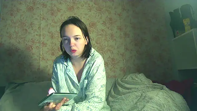 Snapshot of MaitresseMermaid chatting on 02-06-26, 07:56 MaitresseMermaid online show from 02-06-26, 07:56