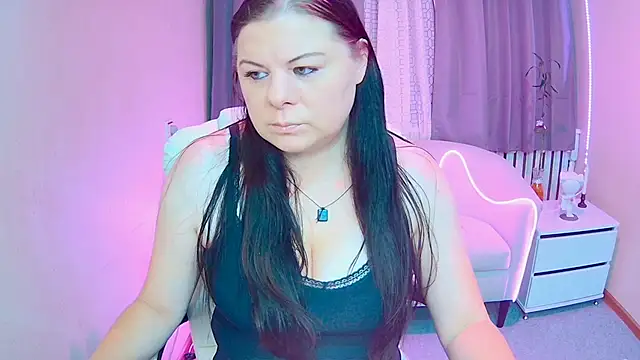 Snapshot of BritneyRaine chatting on 11-11-25, 07:08 BritneyRaine online show from 11-11-25, 07:08