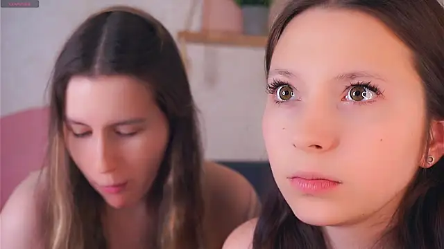 GabrielleLynchard online show from 12-01-25, 07:41