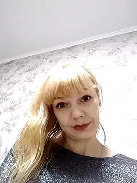 Snapshot of AliceSwan1122 chatting on 09-20-25, 09:27 AliceSwan1122 online show from 09-20-25, 09:27