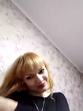 Snapshot of AliceSwan1122 chatting on 09-22-25, 07:27 AliceSwan1122 online show from 09-22-25, 07:27