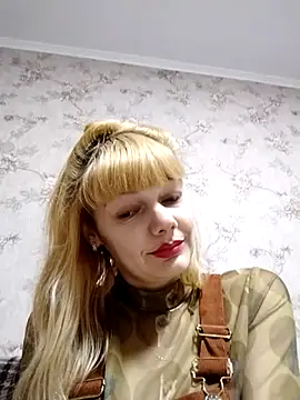 Snapshot of AliceSwan1122 chatting on 10-17-25, 08:44 AliceSwan1122 online show from 10-17-25, 08:44