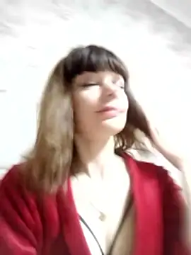 Snapshot of AliceSwan1122 chatting on 10-31-25, 01:17 AliceSwan1122 online show from 10-31-25, 01:17