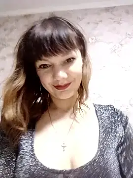 Snapshot of AliceSwan1122 chatting on 11-23-25, 12:38 AliceSwan1122 online show from 11-23-25, 12:38