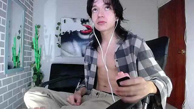 Snapshot of Jack_alvarez19 chatting on 10-29-25, 05:42 Jack alvarez19 online show from 10-29-25, 05:42